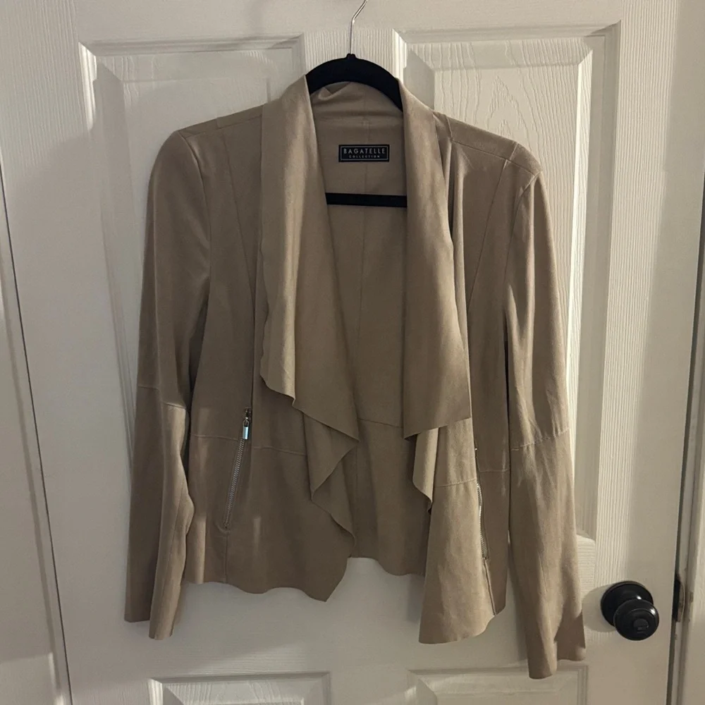 Bagatelle Beige Waterfall Blazer